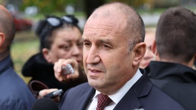 Радев: Притеснен съм да не доведат "Лукойл" до сценария с "Булгартабак"