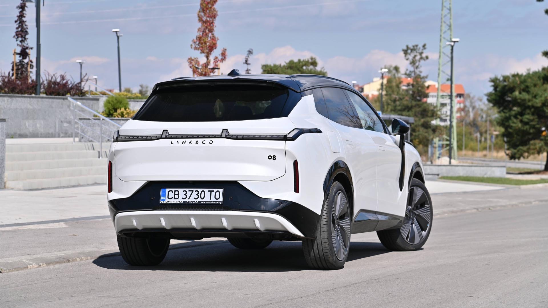 Lynk & Co 08