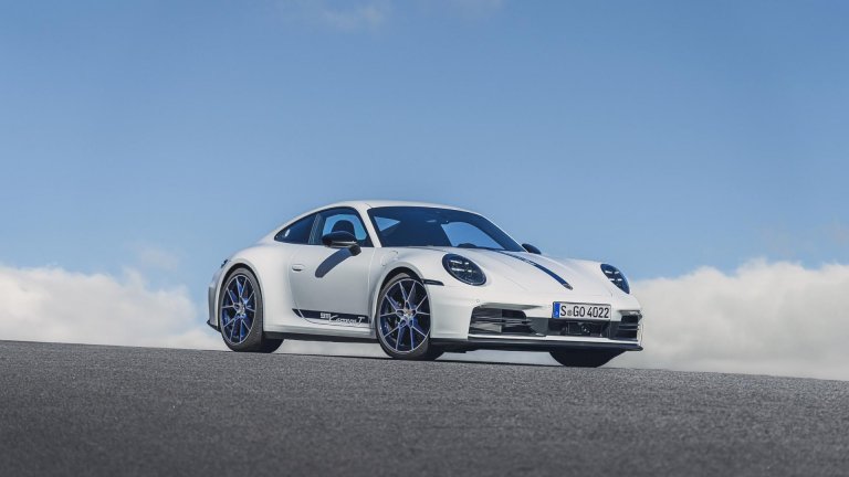 Porsche ни дари с последния истински спортист с ръчна скоростна кутия