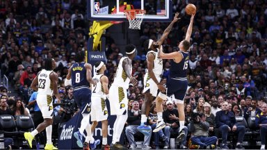 Мощен Йокич изригна с нов трипъл-дабъл за четвърта поредна победа на Денвър