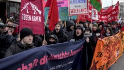 Десетки пропалестински активисти нахлуха в Техническия университет в Мюнхен (видео)