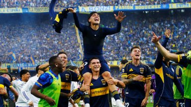 Бока удари Ривер в Суперкласиката и прати врага в най-голяма криза от половин век