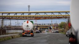 Правителството предложи отмяна на временното ограничаване на износа на нефтопродукти