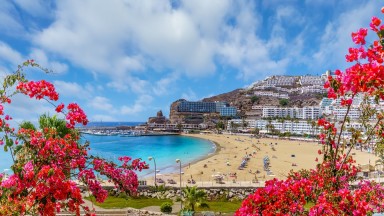 12 плажа на Гран Канария бяха затворени заради замърсяване