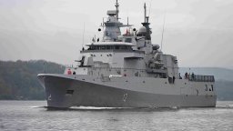 Военноморските сили проведоха първи изпитания на новия кораб "Храбри" (снимки/видео)