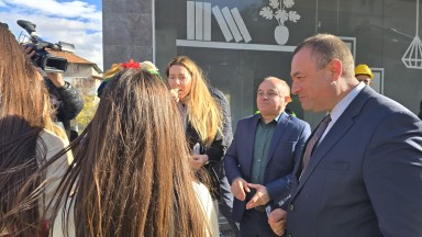 Регионалният министър: Първият бюджет в евро ще бъде приет в срок