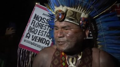 "Нашата земя не е за продан": Протестиращи нахлуха на КОП30 в Бразилия 