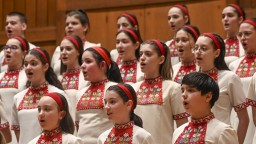 Детският хор на БНР ни кани на голям концерт с Радиосимфониците в Софийската опера и на премиера на двуезичен албум