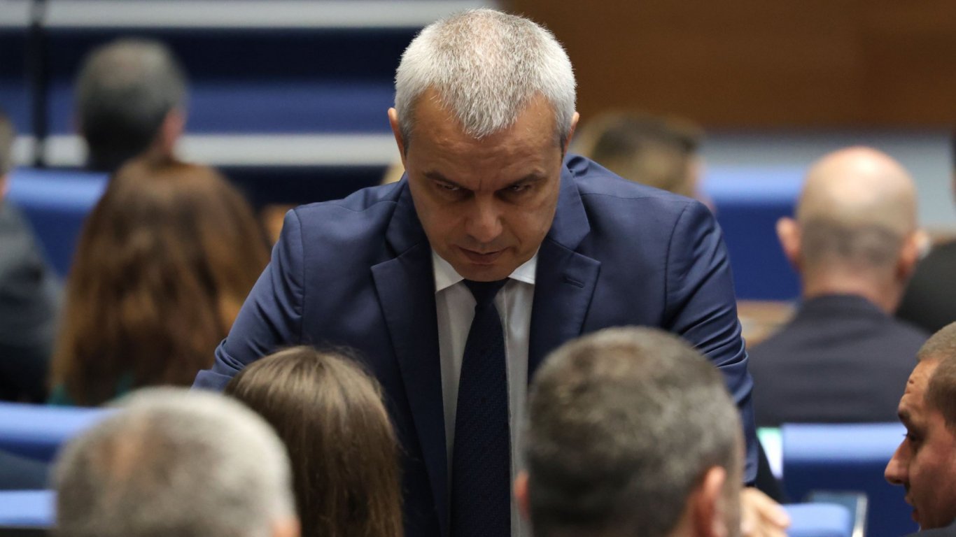 "Възраждане" се присъединява към ПП за блокада на парламента срещу Бюджет 2026