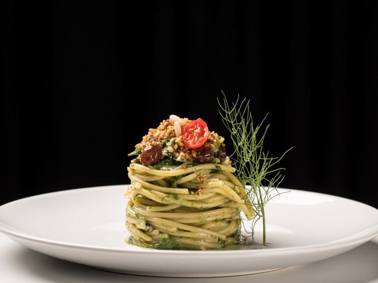 Спагети с копър, лимон и пармезан