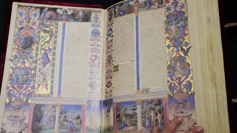 В Рим ще бъде изложена една от най-впечатляващите илюстрирани библии от Ренесанса