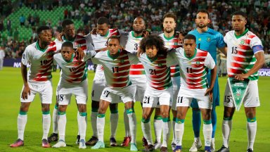 На 90 минути от историята: "Родината" на Гулит, Зеедорф и Ван Дайк докосва Мондиал