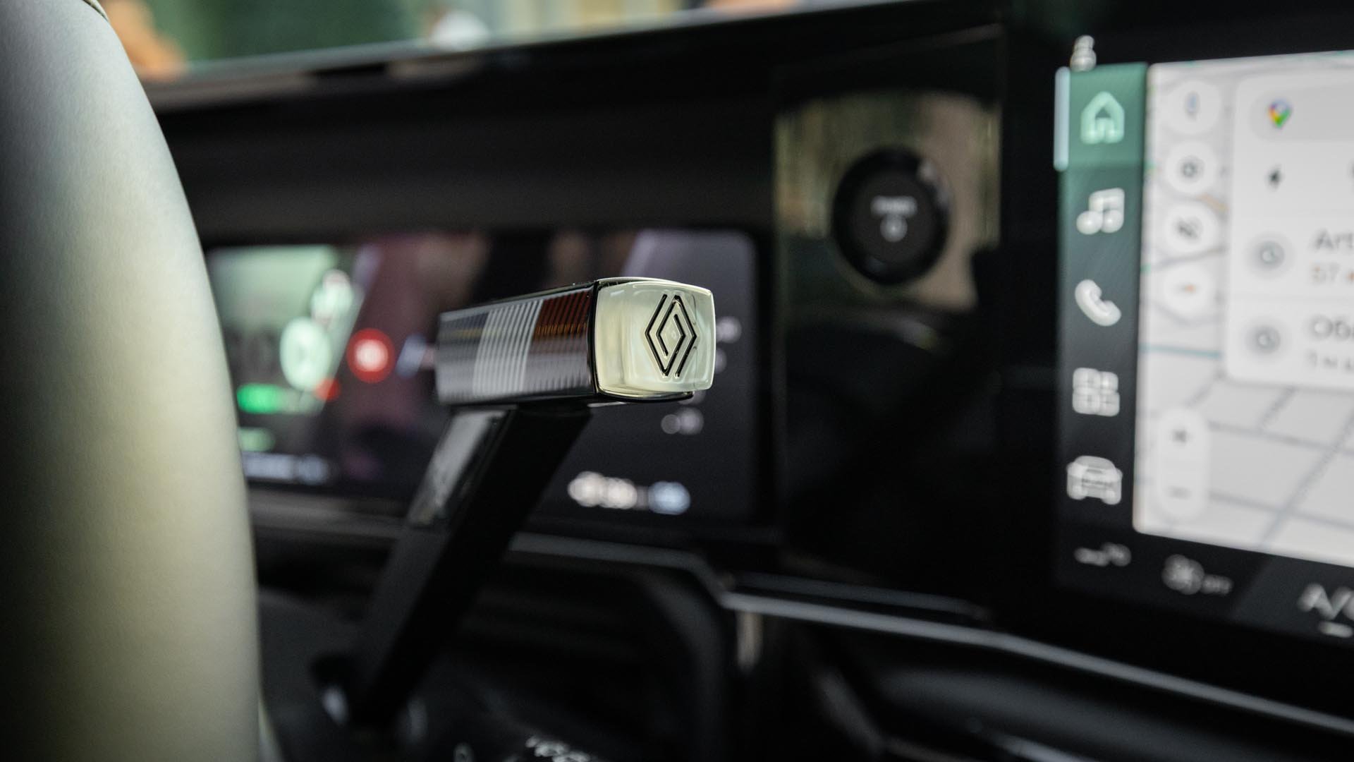 Renault 4 E-Tech electric