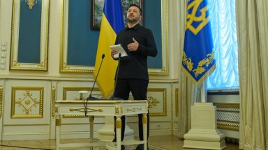 Зеленски с чистка в украинската енергетика в опит да тушира корупционния скандал