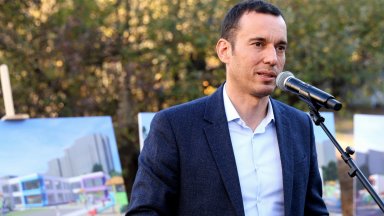 Сега няма пари за нови паркоместа, затова първо се вдига цената за паркиране