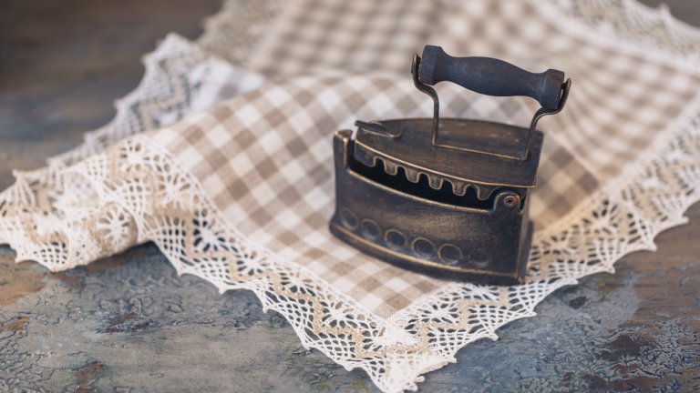 Първият на Балканите Музей на ютията отваря врати В Пловдив