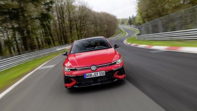 Volkswagen е първият производител, получил четири награди „Златен волан“ наведнъж