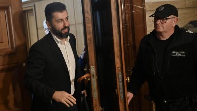 Отложиха за догодина делото срещу Кирил Петков за ареста на Бойко Борисов