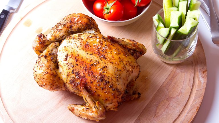 Печи и не му мисли: Пиле на сол