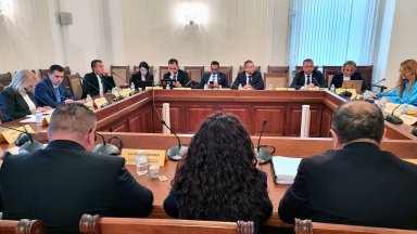 Заплатите в КПК и КОНПИ скачат с 52% догодина