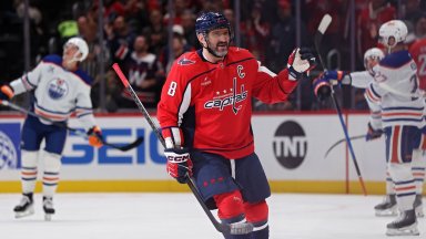 Легендата Александър Овечкин стигна кота 904 и нов рекорд в НХЛ