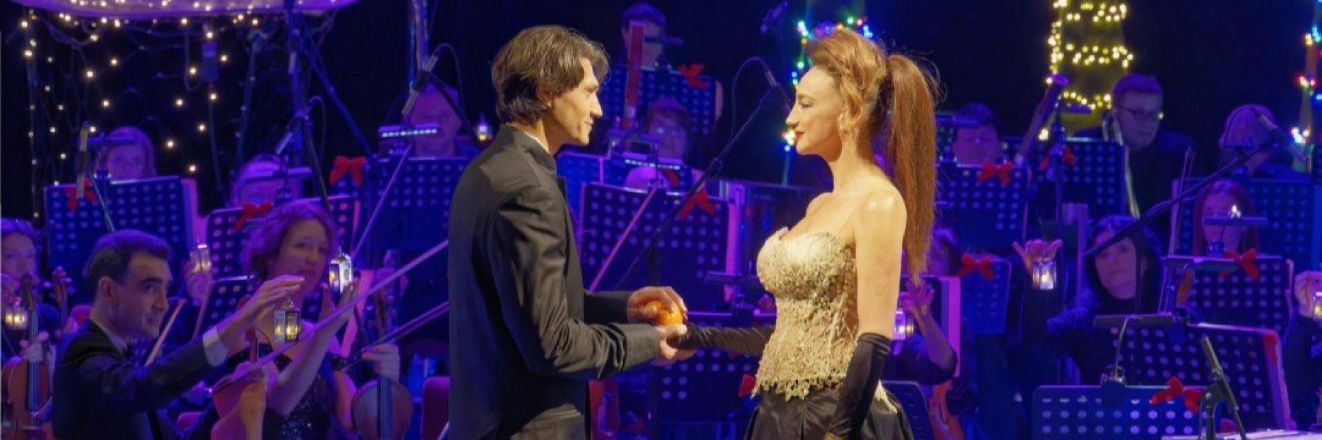 Деси Тенекеджиева и маестро Камдажалов продължават любовната магия с Коледната си приказка