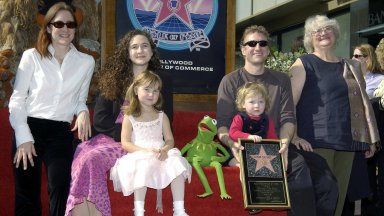 Предмети от колекцията на създателя на "Мъпет шоу" Джим Хенсън ще бъдат предложени на търг