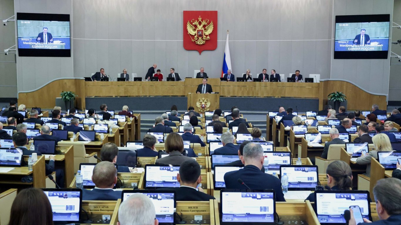 Русия увеличава данъците за "чуждестранни агенти, предали страната"