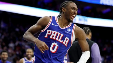 Магнетичният "Агент 0" на Фили наказа Милуоки с 54 точки в отсъствието на Янис