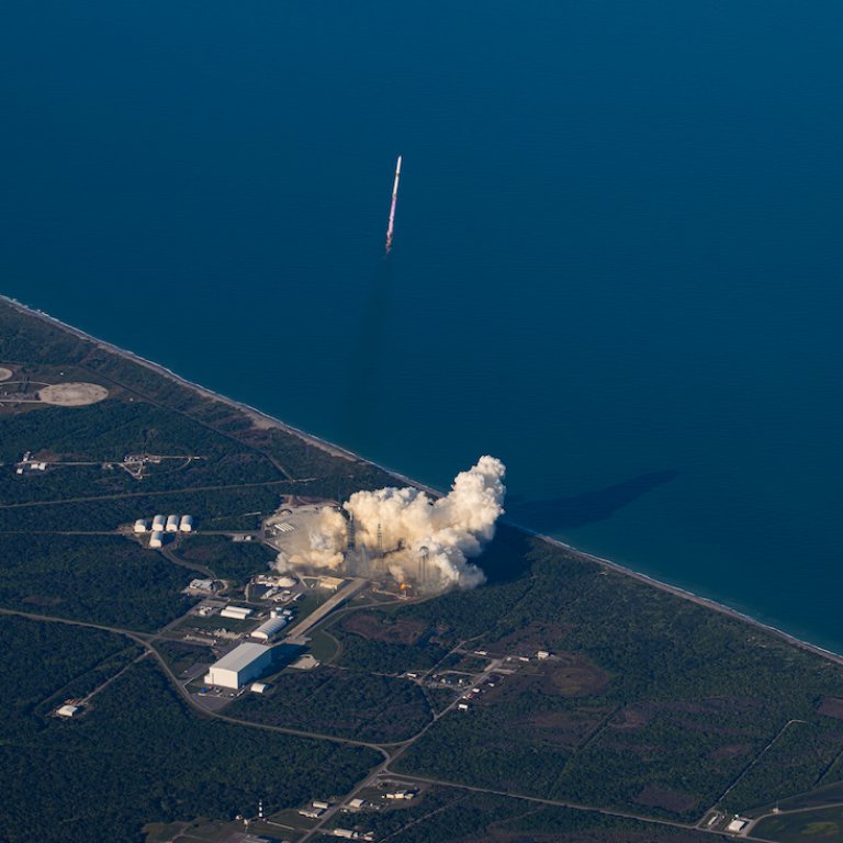 Blue Origin ще построи унищожената си ракетна площадка с подобрения