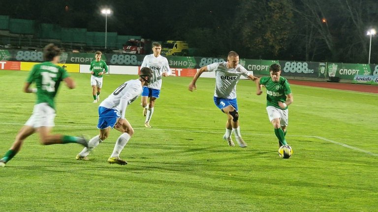 Добре познатите проблеми на родния елит: Лицензите на два клуба са под въпрос