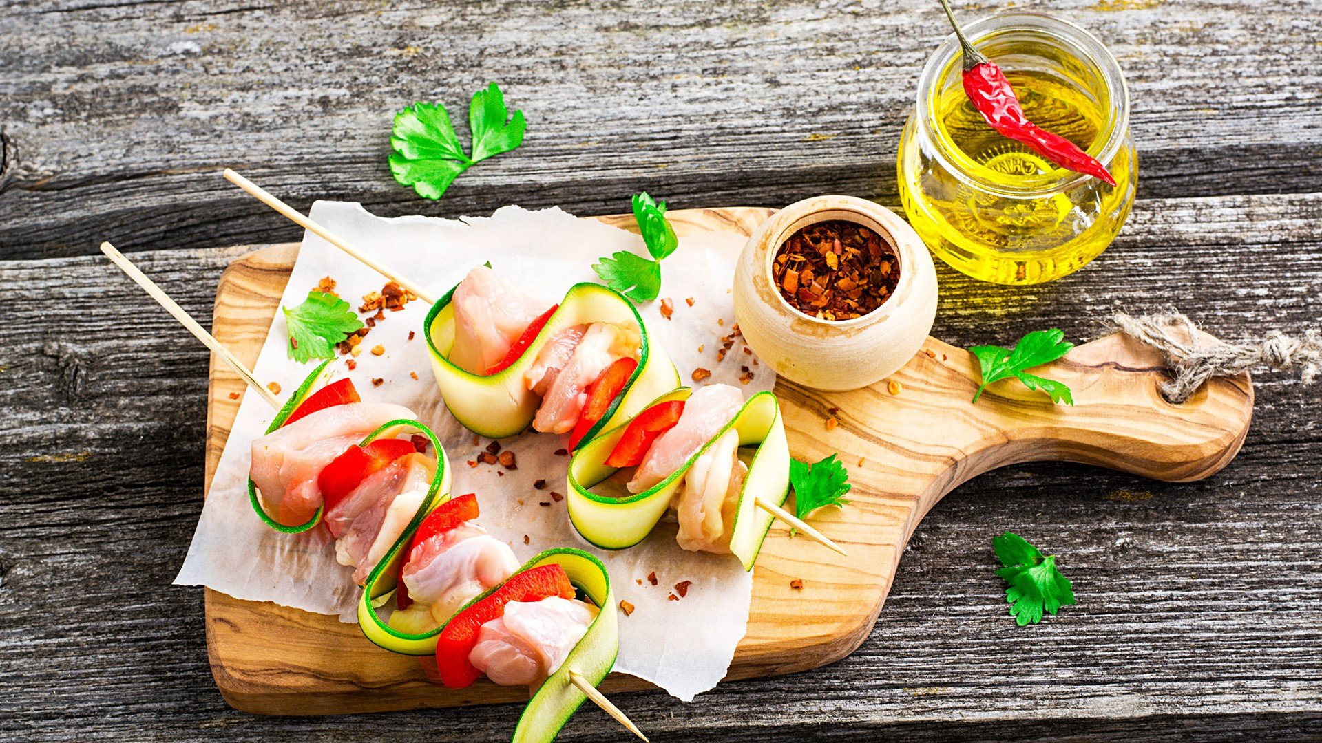 Шишчета с пилешко и тиквичка