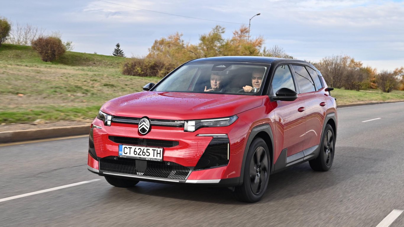 Новият Citroen C5 Aircross залага на комфорта и пространството (снимки и видео)
