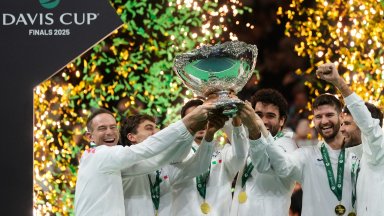 Италия е тенис! "Адзурите" с трета поредна титла в Купа "Дейвис"