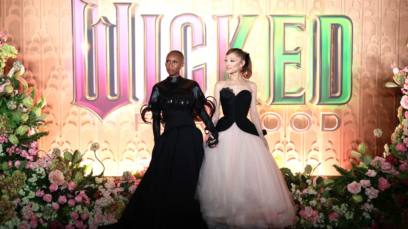 "Злосторница: Част 2" оглави боксофиса на Северна Америка с приход от 150 милиона долара