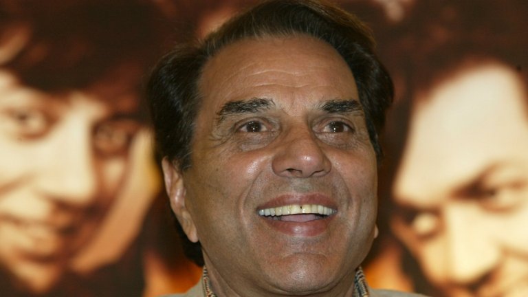 Актьорът Дхармендра, популярна звезда на индийското кино, почина на 89 години