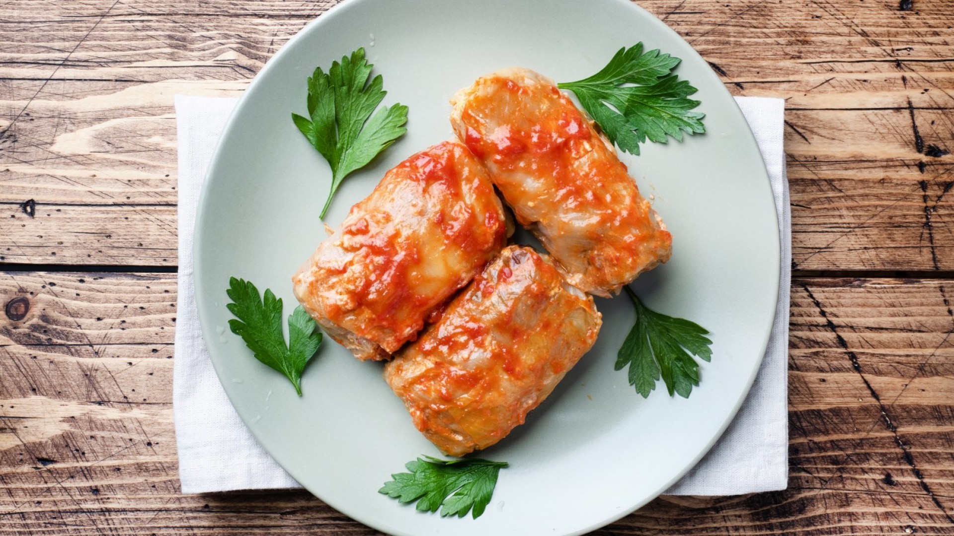 Стъпка по стъпка: Как да си приготвим сарми от кромид лук