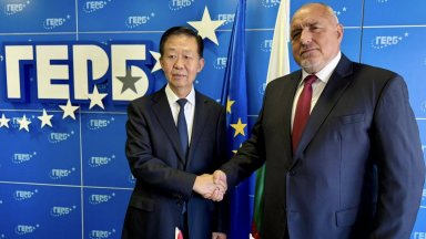 Борисов прие в централата на ГЕРБ зам.-председателя на парламента в Китай (снимки)