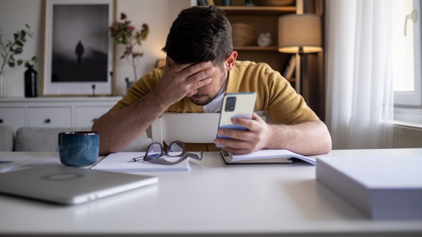 Meta е укрила доказателства, че Facebook вреди на психиката