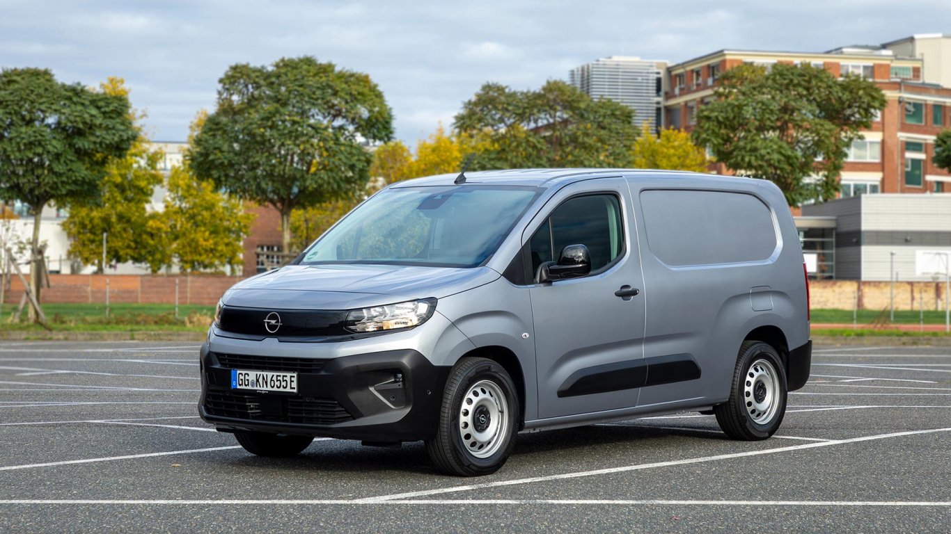 Opel Combo Electric получи практична система за фиксиране на товара