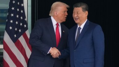 Тръмп и Си Дзинпин разговаряха по телефона