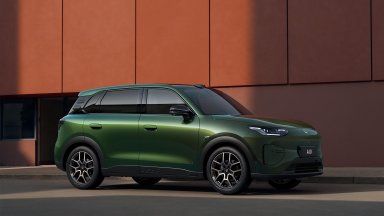 Leapmotor представи малък и достъпен кросоувър с пробег до 500 км