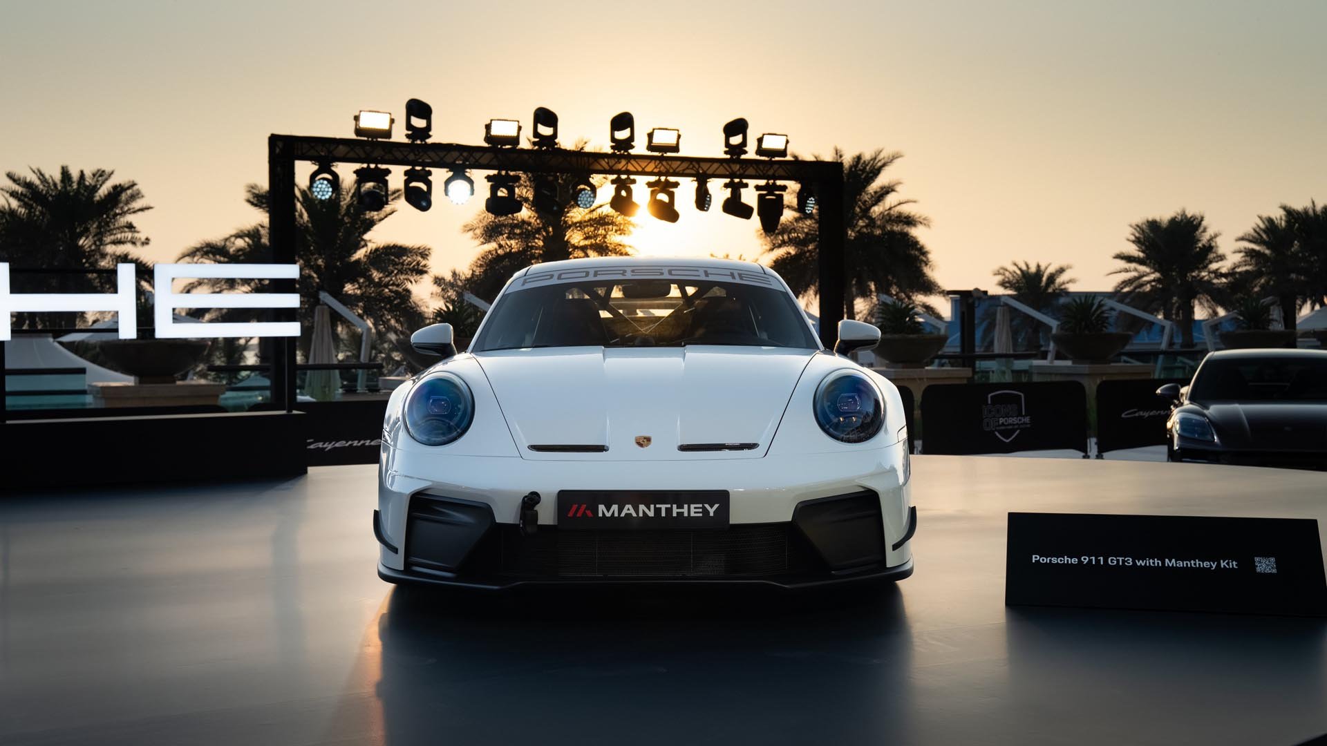 Porsche 911 GT3 с комплект Manthey