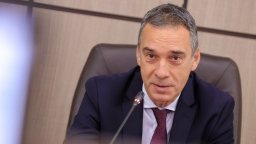 Община Бургас ще привлича и български лекари от чужбина за новата детска болница
