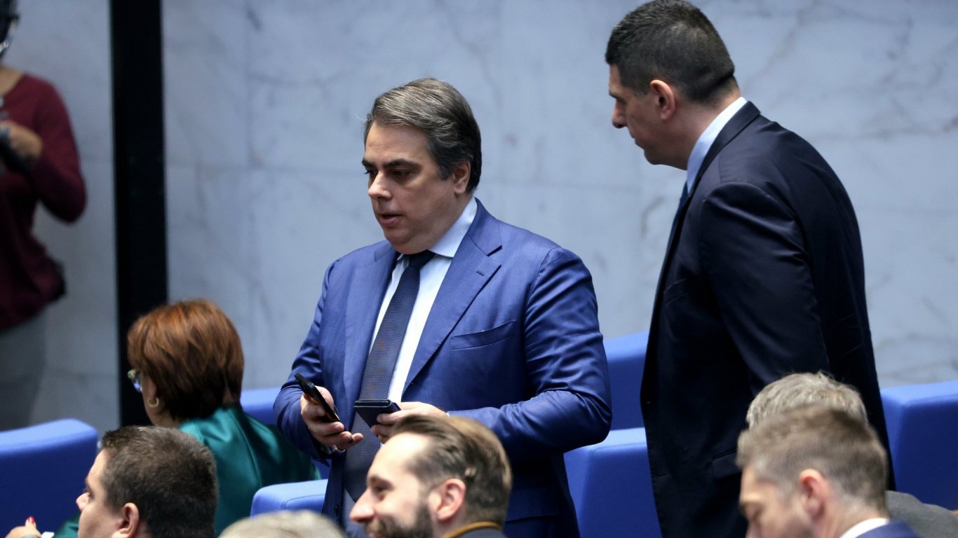 От ПП-ДБ поставили пред американски представител въпроса за санкционирания Пеевски