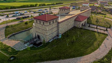 Разследват схема за имотни измами и пране на пари, свързана с "Величие", има задържани