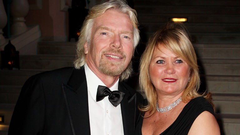 "Влюбих се в Джоан в момента, в който я видях": Емоционалното писмо на Ричард Брансън до жената, която наричаше своя опора