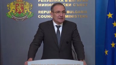 Вкарват в закон коледните и великденски добавки към пенсиите