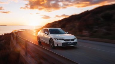 Обновената Honda Civic пристига у нас от Япония
