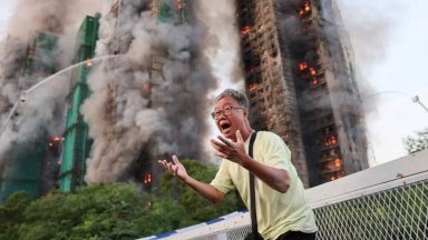Расте броят на жертвите на пожара в осемте небостъргача в Хонконг, търсят оцелели